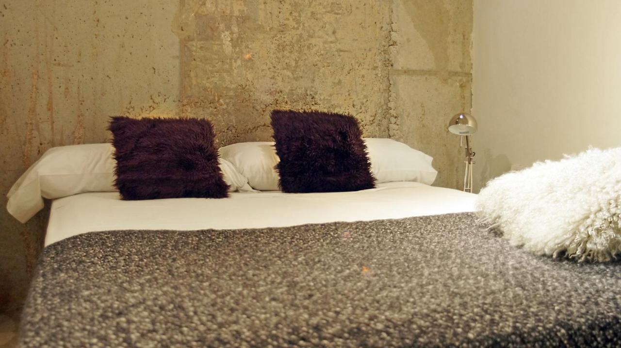 My Space Barcelona Pool City Center Extérieur photo