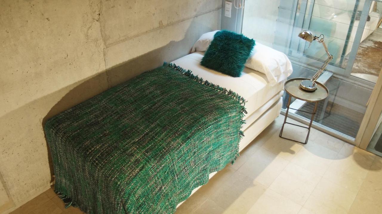 My Space Barcelona Pool City Center Extérieur photo